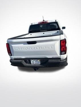 Summit White 2025 Chevrolet Colorado WT