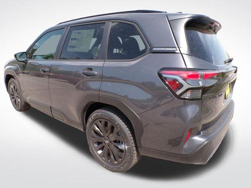 Magnetite Gray Metallic 2026 Subaru Forester Sport