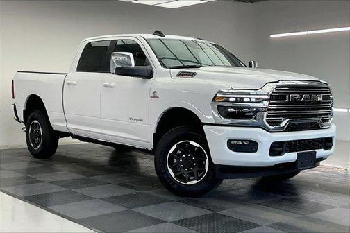 2025 RAM 2500 Laramie Crew Cab 4x4 6'4' Box