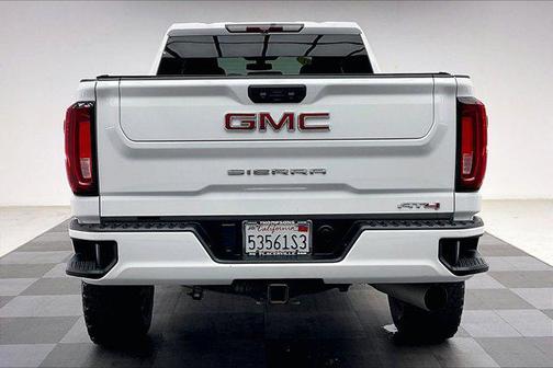 2021 GMC Sierra 2500 AT4