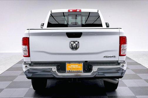 2021 RAM 2500 Tradesman Crew Cab 4x4 6'4' Box