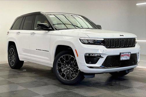 2025 Jeep Grand Cherokee Summit