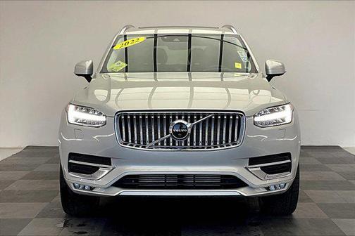 2022 Volvo XC90 T6 Inscription