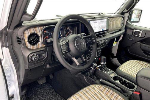 PW7 Bright White Clear Coat 2026 Jeep Wrangler Sport