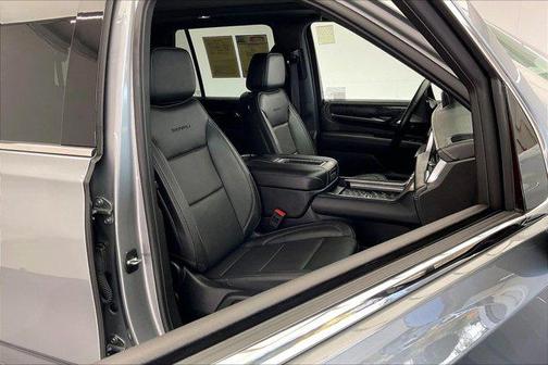 Sterling Metallic 2024 GMC Yukon Denali