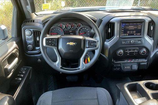 2022 Chevrolet Silverado 2500 Custom