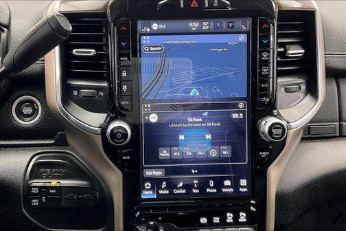 2024 RAM 2500 Laramie Crew Cab 4x4 6'4' Box