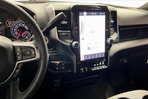 Bright White Clearcoat 2025 RAM 2500 Big Horn Crew Cab 4x4 6'4' Box