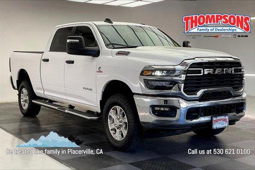 Bright White Clearcoat 2025 RAM 2500 Big Horn Crew Cab 4x4 6'4' Box