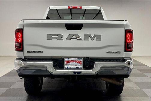 Bright White Clearcoat 2025 RAM 2500 Big Horn Crew Cab 4x4 6'4' Box