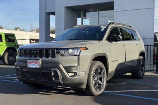 2026 Jeep Cherokee Overland