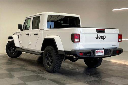 2025 Jeep Gladiator Sport