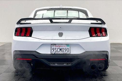 Oxford White 2025 Ford Mustang Dark Horse Fastback
