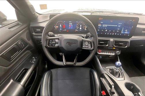 Oxford White 2025 Ford Mustang Dark Horse Fastback