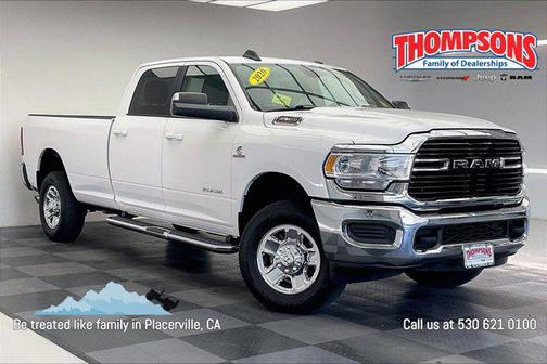 Bright White Clearcoat 2020 RAM 2500 Big Horn Crew Cab 4x4 8' Box