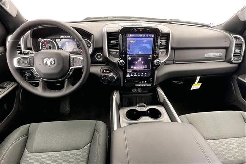 PJ7 Canyon Lake 2026 RAM 1500 Big Horn/Lone Star