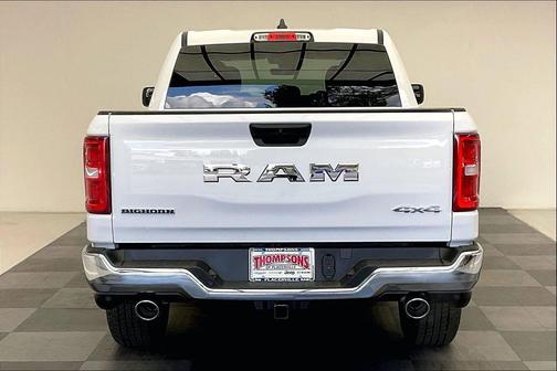 Bright White Clearcoat 2026 RAM 1500 Big Horn/Lone Star