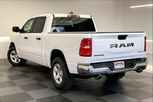 Bright White Clearcoat 2026 RAM 1500 Big Horn/Lone Star
