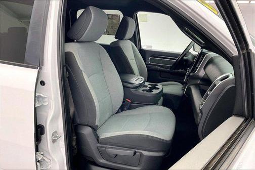 2022 RAM 2500 Big Horn Crew Cab 4x4 6'4' Box