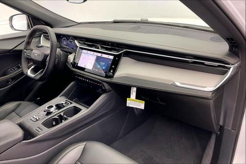 Bright White Clearcoat 2026 Jeep Cherokee Limited