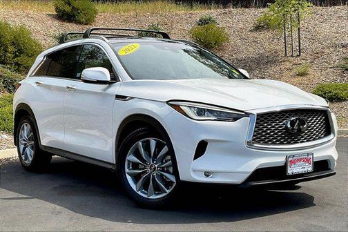 2022 INFINITI QX50 LUXE AWD