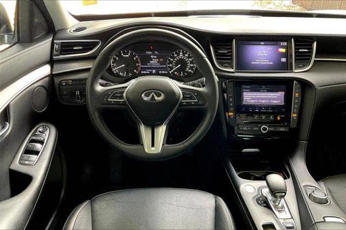 2022 INFINITI QX50 LUXE AWD
