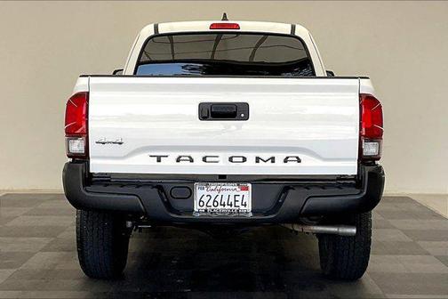 2022 Toyota Tacoma SR