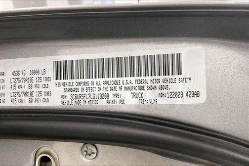 2020 RAM 2500 Laramie Crew Cab 4X4 6'4' Box
