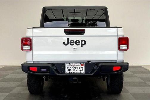 2023 Jeep Gladiator Sport S