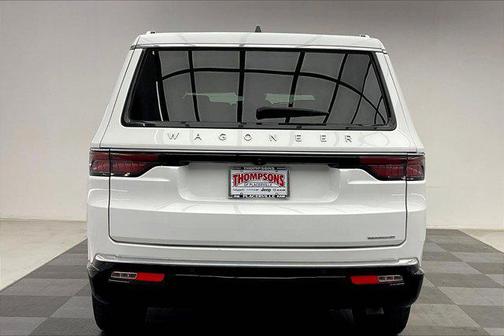 Bright White Clearcoat 2024 Jeep Wagoneer Series II 4x4