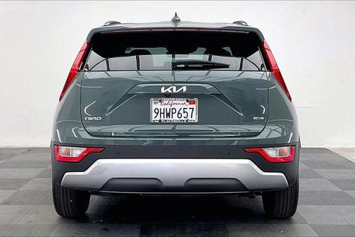 2023 Kia Niro EX