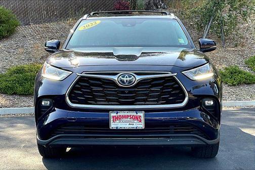 2022 Toyota Highlander Hybrid Limited