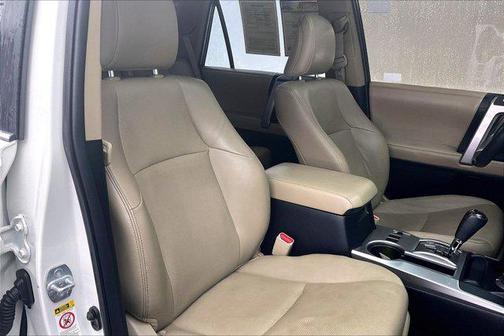 Blizzard Pearl 2014 Toyota 4Runner Limited