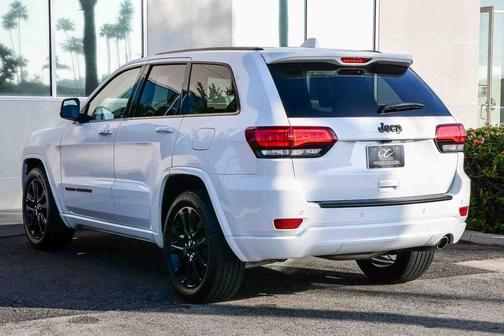 2018 Jeep Grand Cherokee Altitude