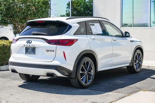2024 INFINITI QX50 SPORT