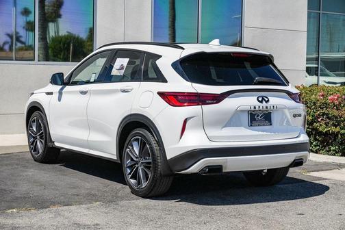 2024 INFINITI QX50 SPORT