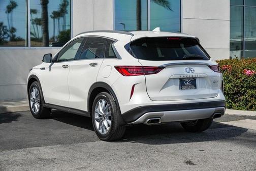 2022 INFINITI QX50 Luxe