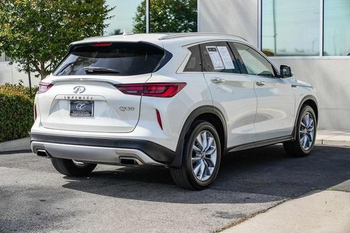 2022 INFINITI QX50 Luxe