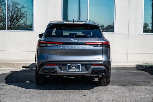 2025 INFINITI QX60 Pure