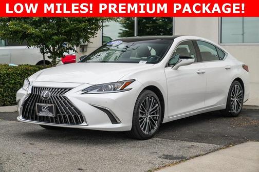 2022 Lexus ES 350 Base