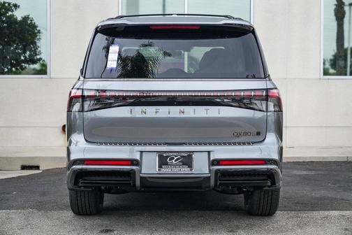 2026 INFINITI QX80 SPORT