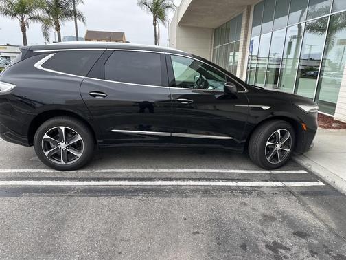 2022 Buick Enclave Essence