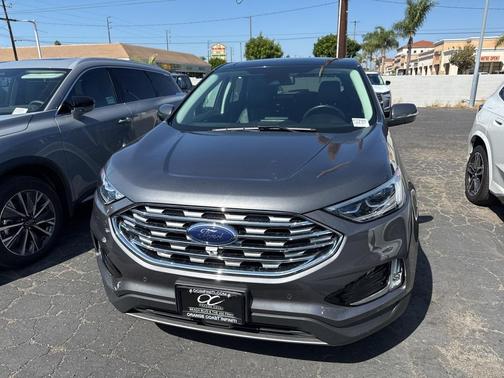 2021 Ford Edge Titanium