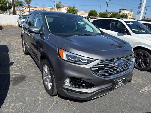 2021 Ford Edge Titanium