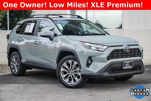 2022 Toyota RAV4 XLE Premium