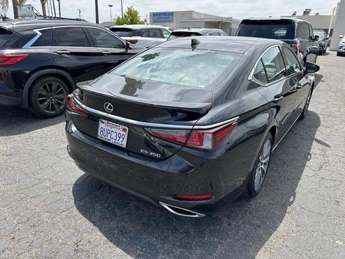 2021 Lexus ES 350 Base