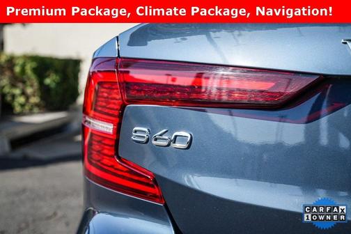 2022 Volvo S60 B5 Momentum