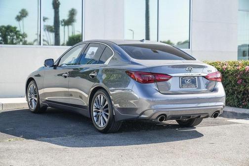 2023 INFINITI Q50 LUXE