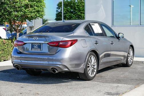2023 INFINITI Q50 LUXE
