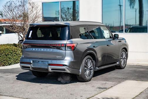 2025 INFINITI QX80 SENSORY